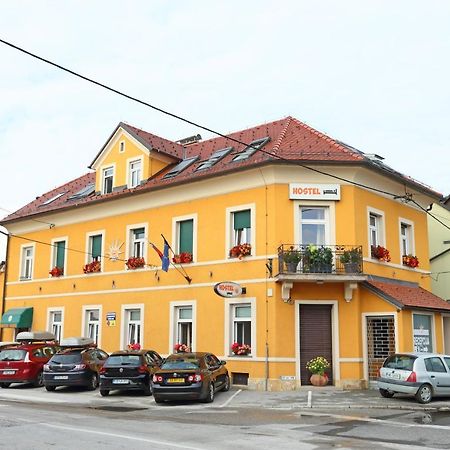 Hostel Sonce Ptuj Bagian luar foto