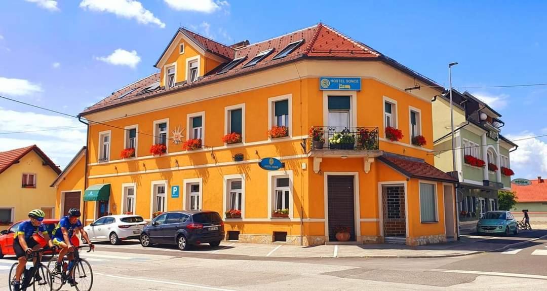 Hostel Sonce Ptuj Bagian luar foto