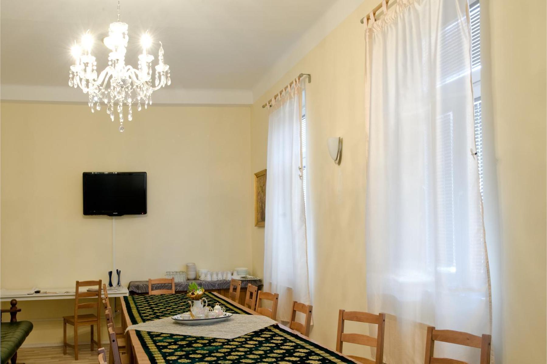 Hostel Sonce Ptuj Bagian luar foto