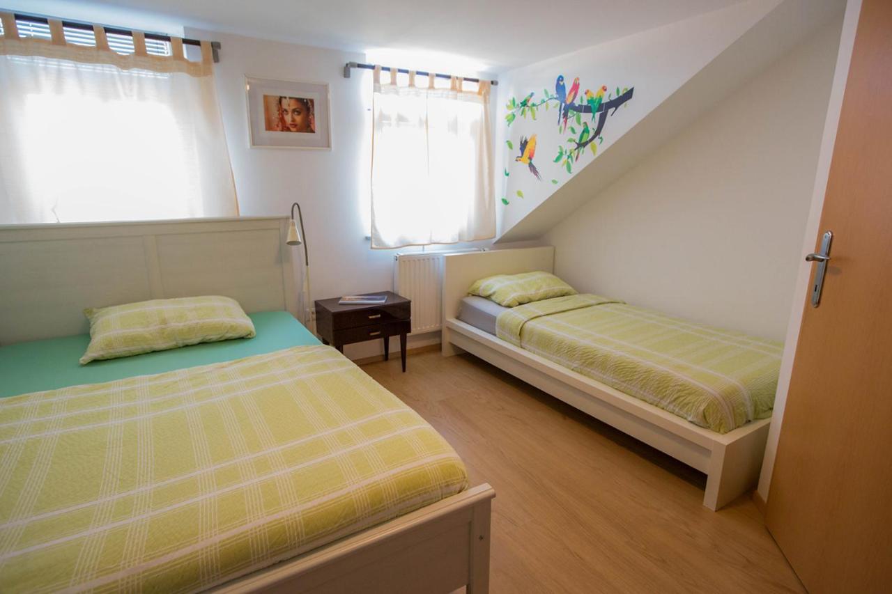 Hostel Sonce Ptuj Bagian luar foto